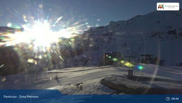 Ángelsport Alquiler de Esquís y Venta de Material Deportivo captura sol saliendo